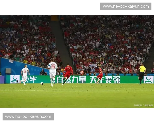 伯纳乌的蓝色火焰：皇马与马竞的德比恩怨，詹俊如何点燃激情？